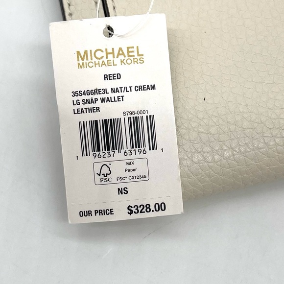 Michael Kors Reed Large Snap Bifold Wallet - Picture 7 of 7